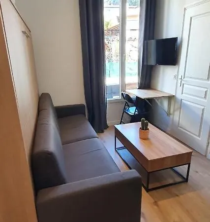 Apartment Valrose *