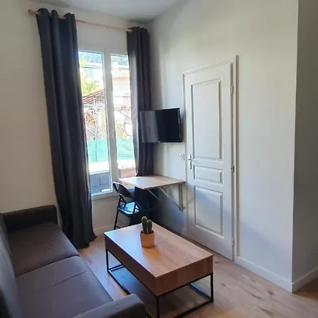 Apartment Valrose *