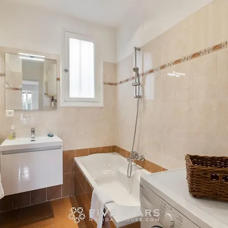 Apartamento Flora Five Stars House *