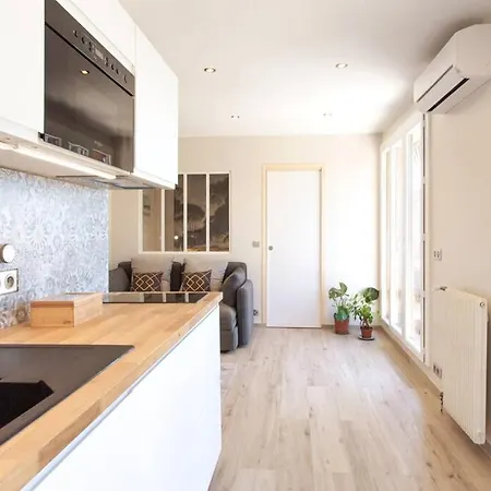 Appartamento L36 Sea View Terrace 10min Walking To Sea/parking & Ac