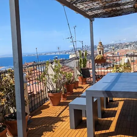 Le Château - The Beautiful Sight In Old Town, Private Terrace *