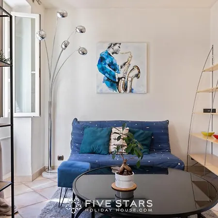 La Boheme Five Stars House *