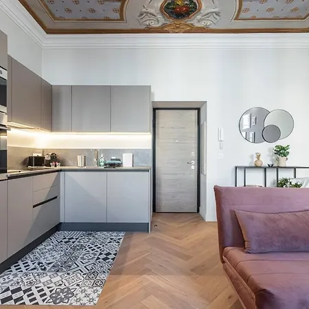 Apartment Philibert - Traditional Apart With Historical Fresco Nice