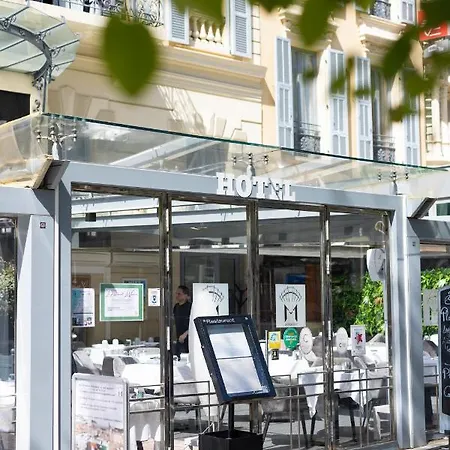 & Monsigny Hotel 3*