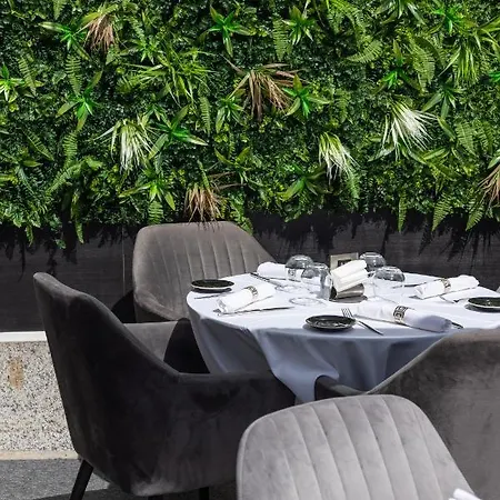 Hotel & Monsigny Nizza