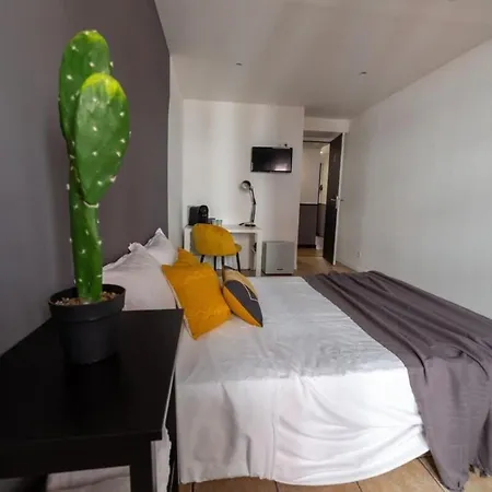 Chambre 2 Rene Cassinbalcon Wifi Mini-frigo Tv Apartment