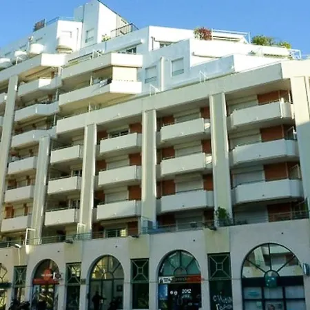 144 Rue De France *