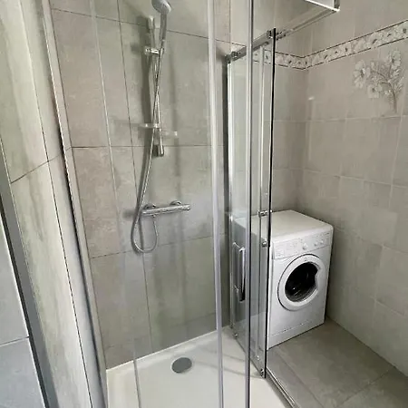 Rez De Jardin De 65M2 Dans Villa A Nice * Nice