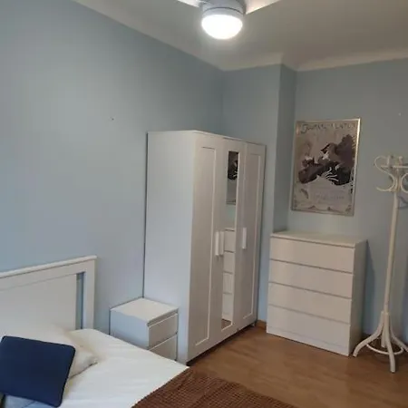 2 Pieces 37m2,350m De La Apartament *