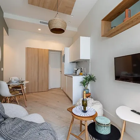 Charming 1 Bdr Apartment