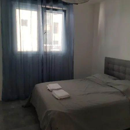 Trefle A Quatre Feuilles Apartment *