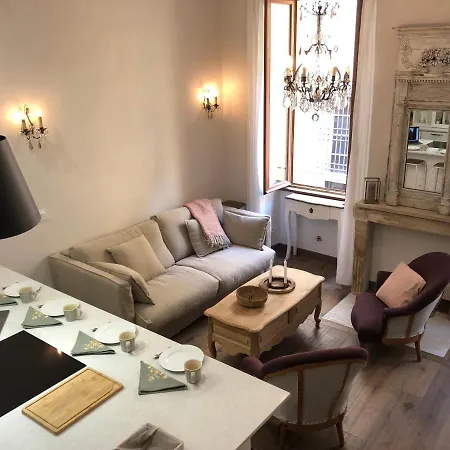Little Palace In Old :) Apartment *