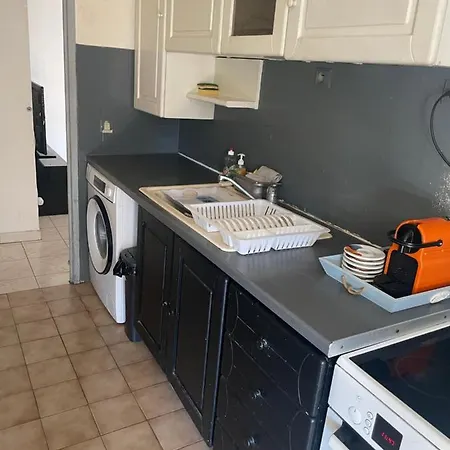 Appartenant Proche De La Apartment *