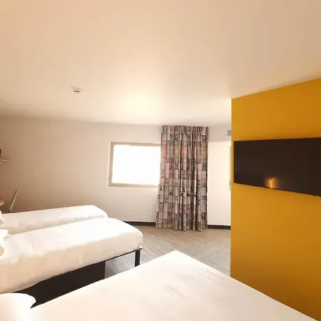 Stade Riviera Hotel 3*
