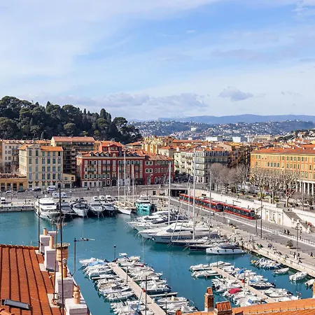 Apartment Extraordinary View On Port And Castle Hill - 1 Bdr & Parking Nice