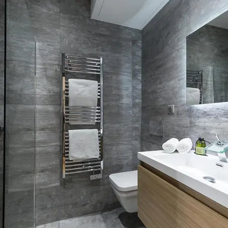 Brand New 1 Bdr Place Du Pin Apartment Nizza