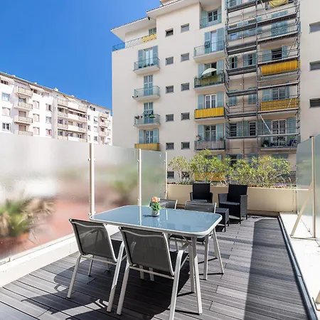 1 Bdr Large Terrace * Nice