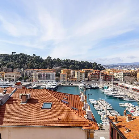 Extraordinary View On Port And Castle Hill - 1 Bdr & Parking Nice