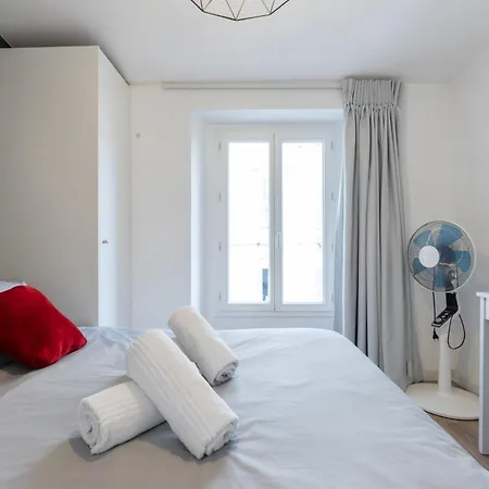 Magenta Square 1 Bdr With Ac Appartement *