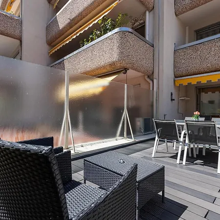 Apartment 1 Bdr Large Terrace