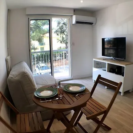 Bas Cimiez- Coquet F1, Climatisee, Parking Apartamento *