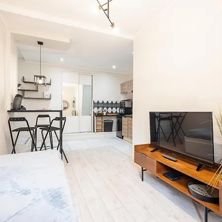 Le Grand Jean - Pres Gare Et Tram - Supermarches - Wifi - 3 Person Apartamento *