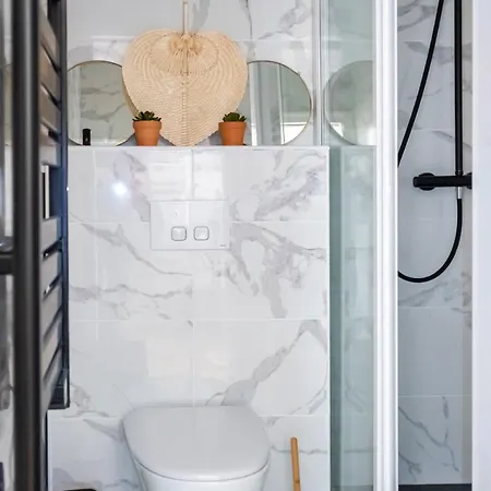 302b Beautiful Refurbished Downtown / Ac Apartamento