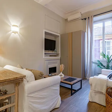 New!chic Oasis Apt, Heart Of Nice, Family Friendly, Walking To The Beach!