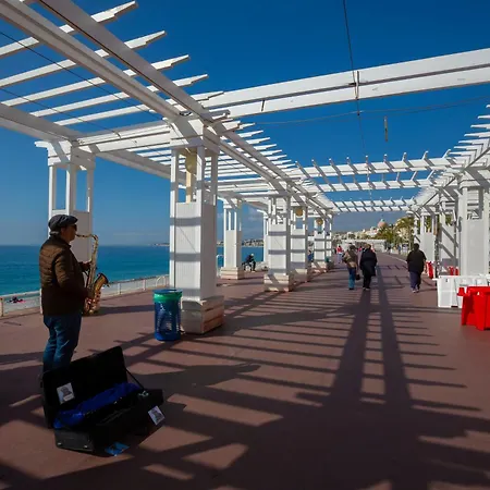 Liberation - Happy Nizza