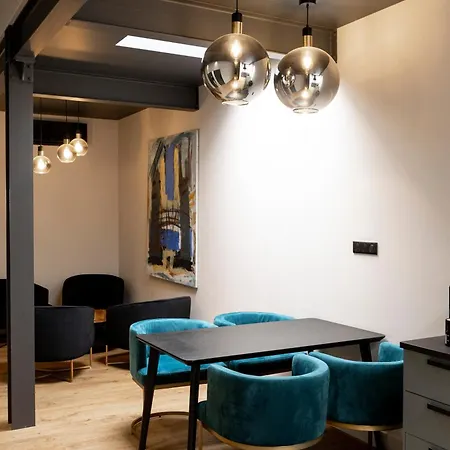 Centrum Hostel *