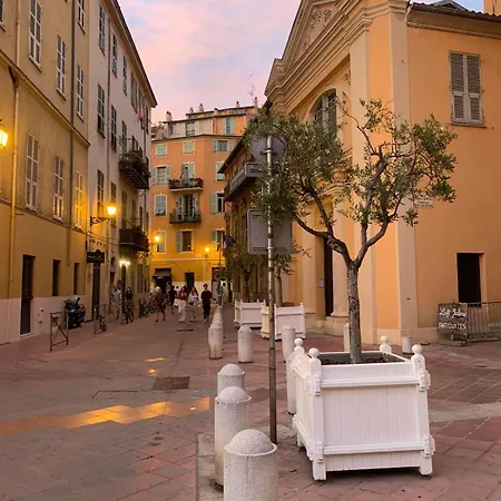 Apartment 33 On The Old Historic Senate Square *