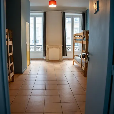 Le Pastoral Hostal