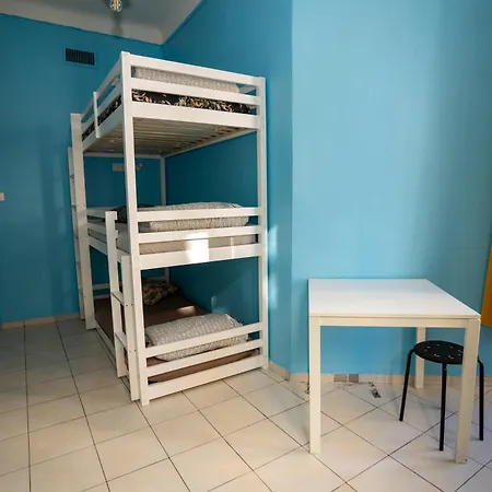 Le Pastoral Hostal *