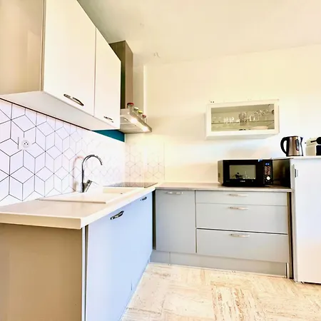 Apartamento Riviera - Terrasse Des Bougainvillees - 100m Promenade Des