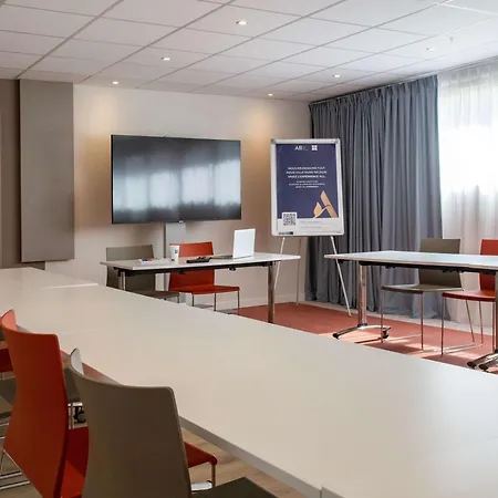 Ibis Budget Californie Lenval Hotell 2*