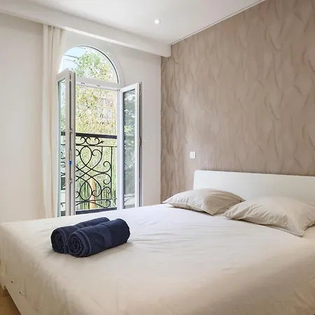 Villa Des Pergolas Au Pied Du Tram ,a 5 Min Des Plages , 15 Min Du Centre , Jacuzzi *