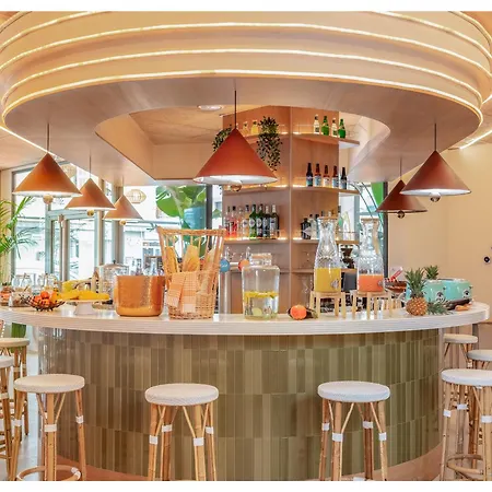 尼斯艾珀基亚酒店 4* 尼斯