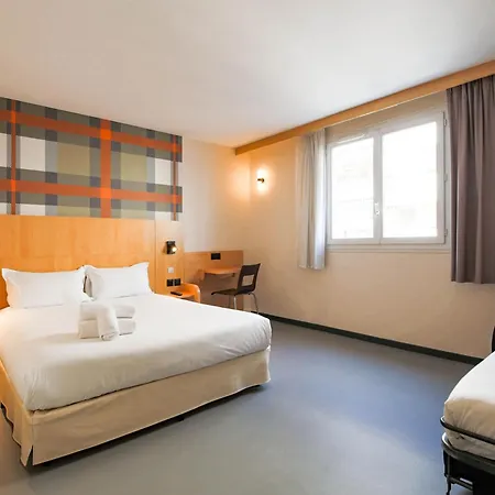 Easyhotel Old Town Ξενοδοχείο Νίκαια