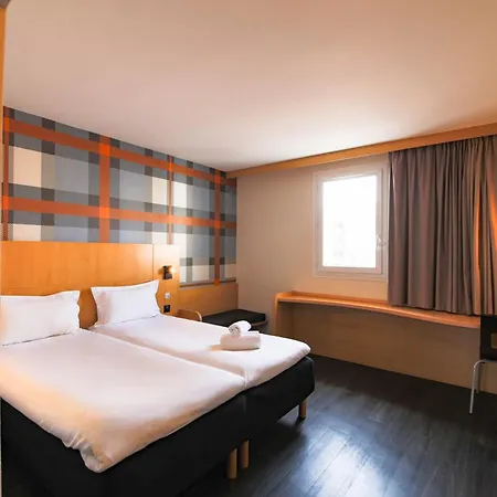 Easyhotel Old Town Ξενοδοχείο Νίκαια
