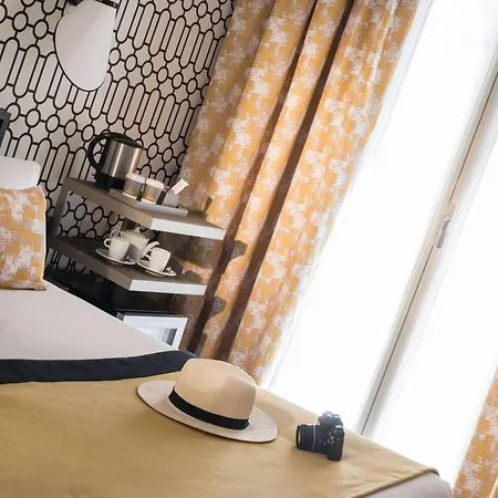 Mercure Marche Aux Fleurs Hotel 4*