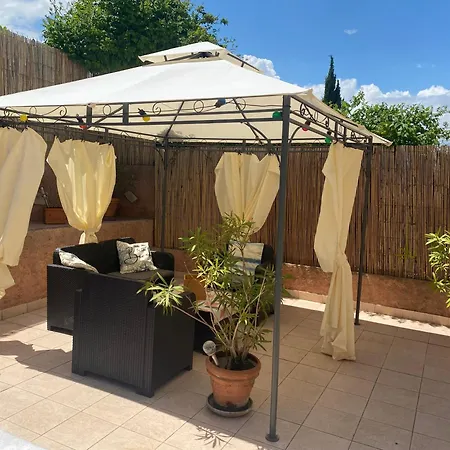 Holiday home Maisons De Bellet *