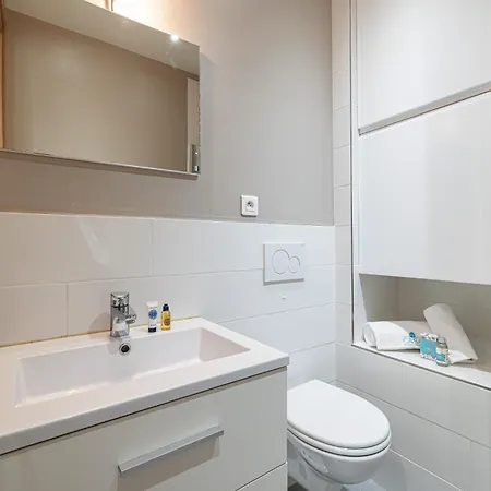 Joffre 49-d - Charming 2 Bedroom - Carre D'or Apartman Nizza