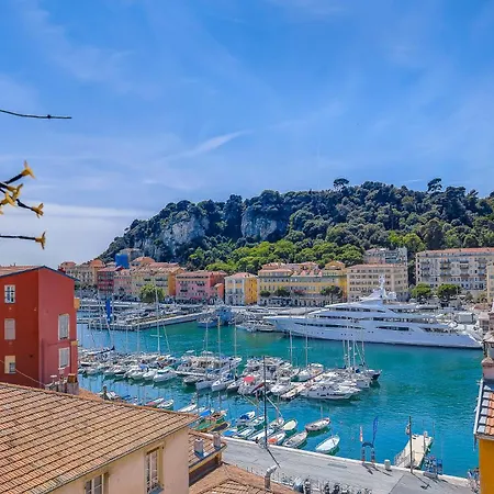 Dernier Etage Port De * Nizza