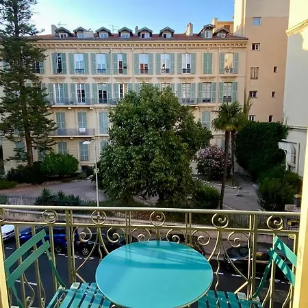 Nicois Au Coeur Du Triangle D'or Apartamento
