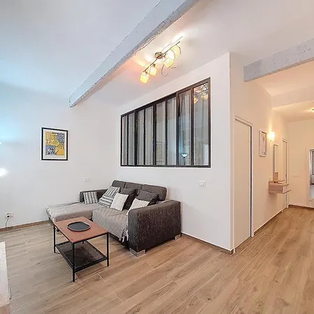 Nestor&jeeves - Fay - Near - Promenade Apartment