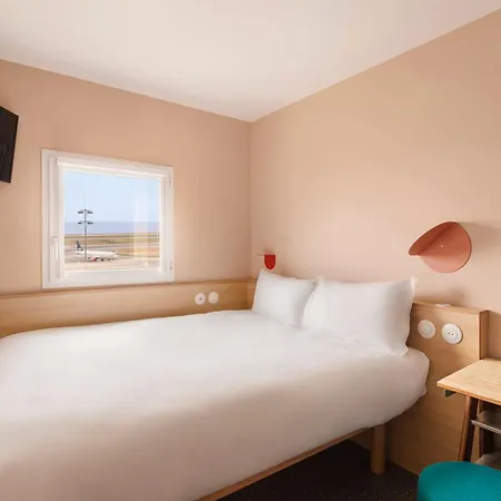 Greet Aeroport Promenade Des Hotel 2*