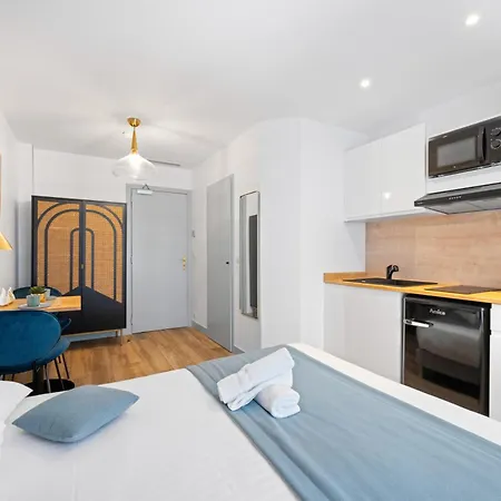 Aparthotel App-art *