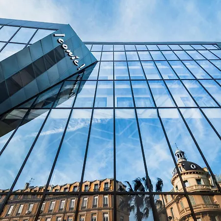 Doubletree By Hilton Centre Iconic