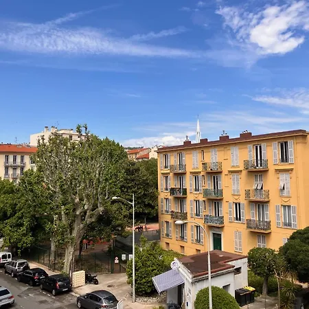 1-2 Places Liberation Appartement Nice
