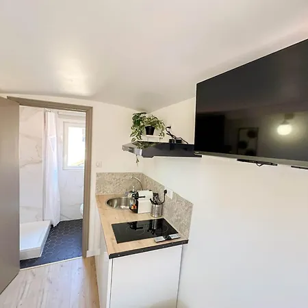 Les Orangers Aparthotel Nice